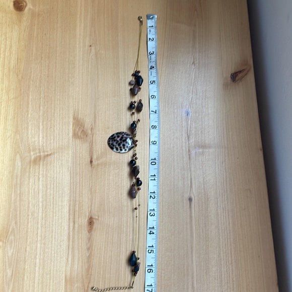 Statement Necklace Black & Brown Shell Beaded Three Strand. - Picture 5 of 7